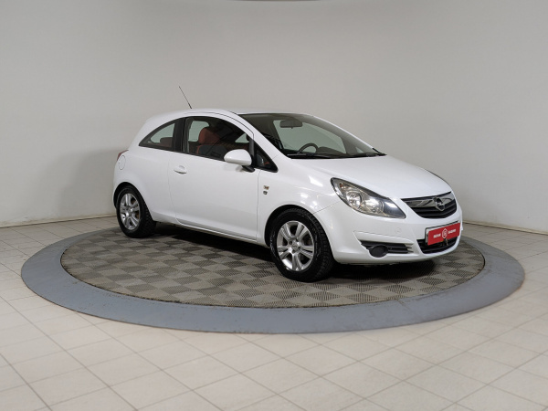 Opel Corsa 2010 Белый